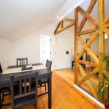 Casa Moniz - 4 Floor *